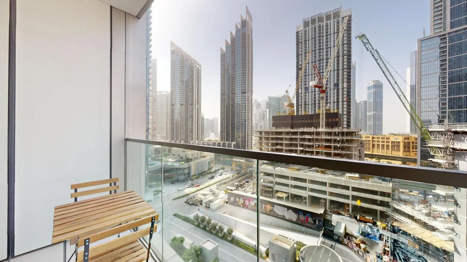 Apartment Grande Residence - Contemporary One Bedroom Dubai