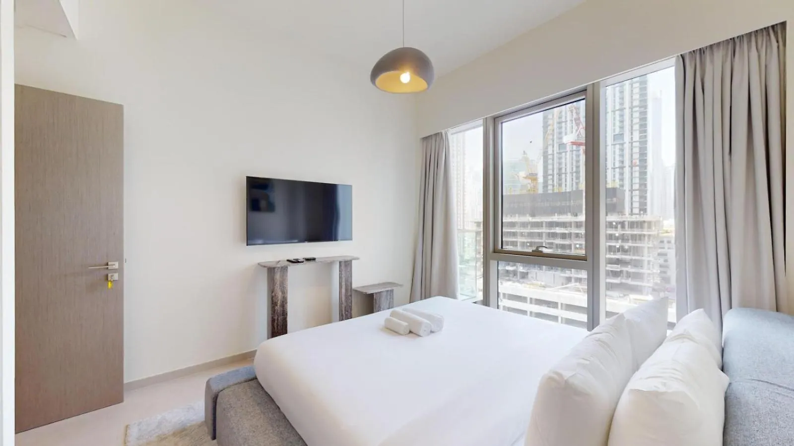 Grande Residence - Contemporary One Bedroom Dubai Apartment