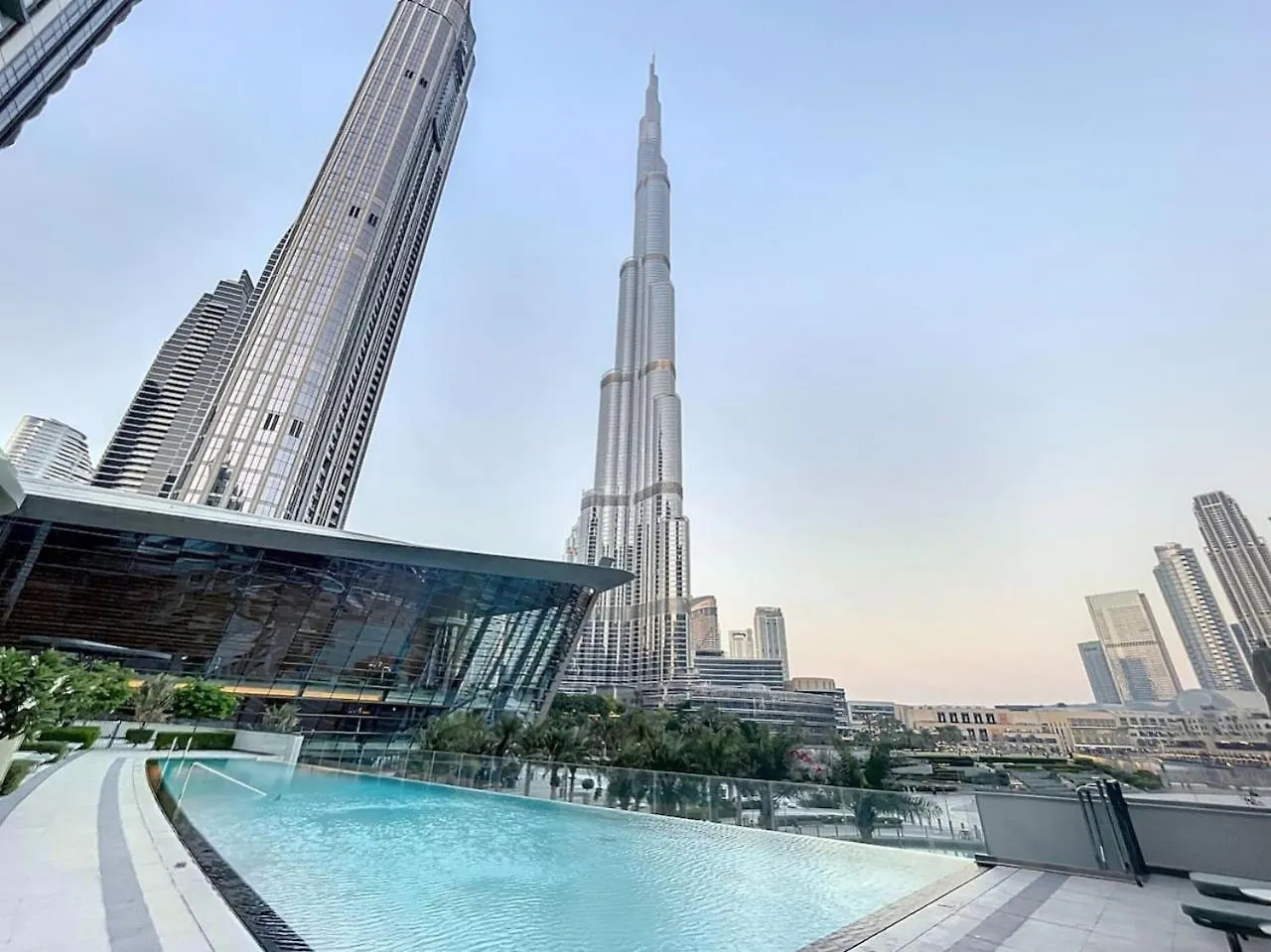 Apartment Grande Residence - Contemporary One Bedroom Dubai United Arab Emirates